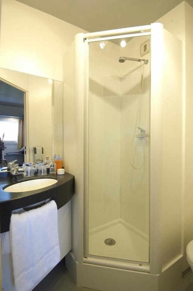 B&B Hotel Angouleme Le Gond-Pontouvre エクステリア 写真